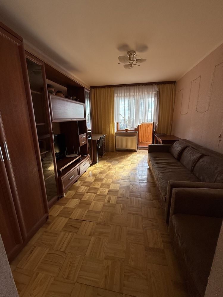 Продаж 2-х кімнатна квартира. Центр!