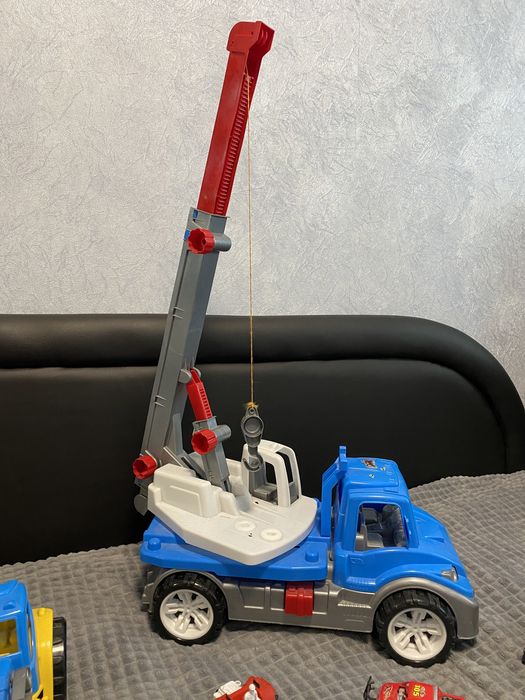 підйомний кран машинка