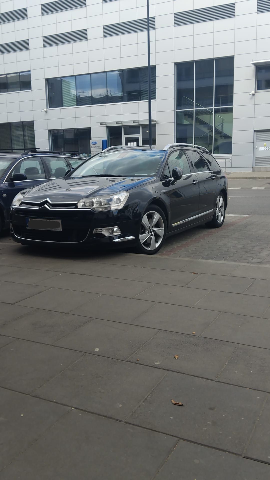 Citroen c5 3.0 v6 bi turbo 241km automat pneumatyka