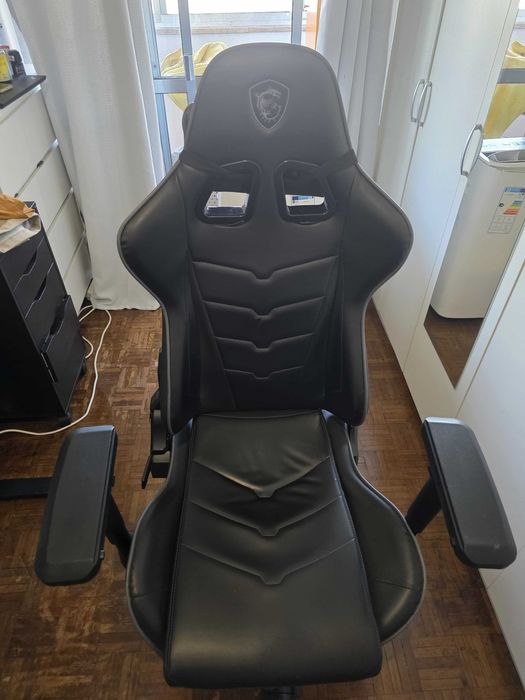 Cadeira Gaming Preta MSI - Excelente estado
