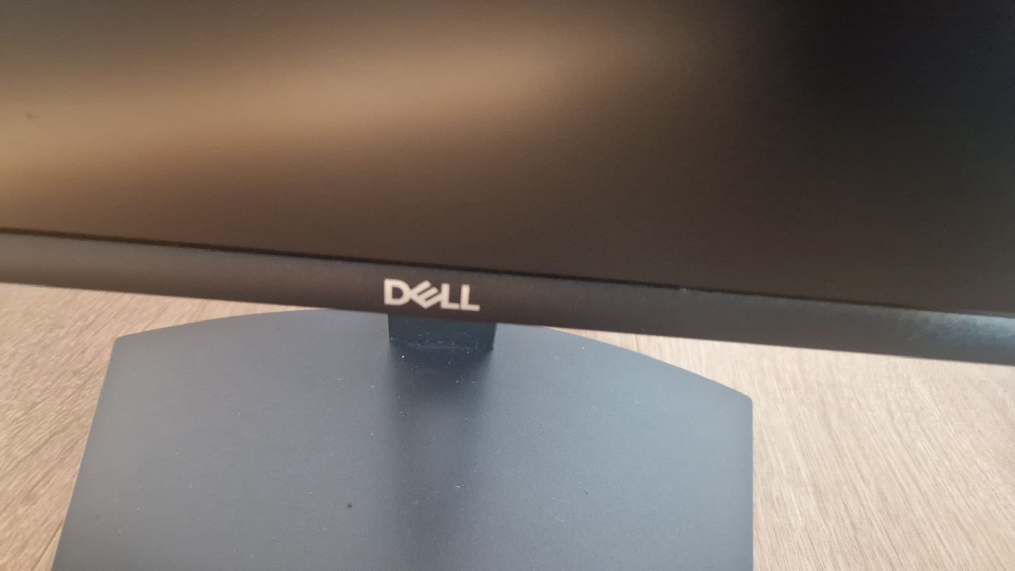 Monitor Dell, 24 cale