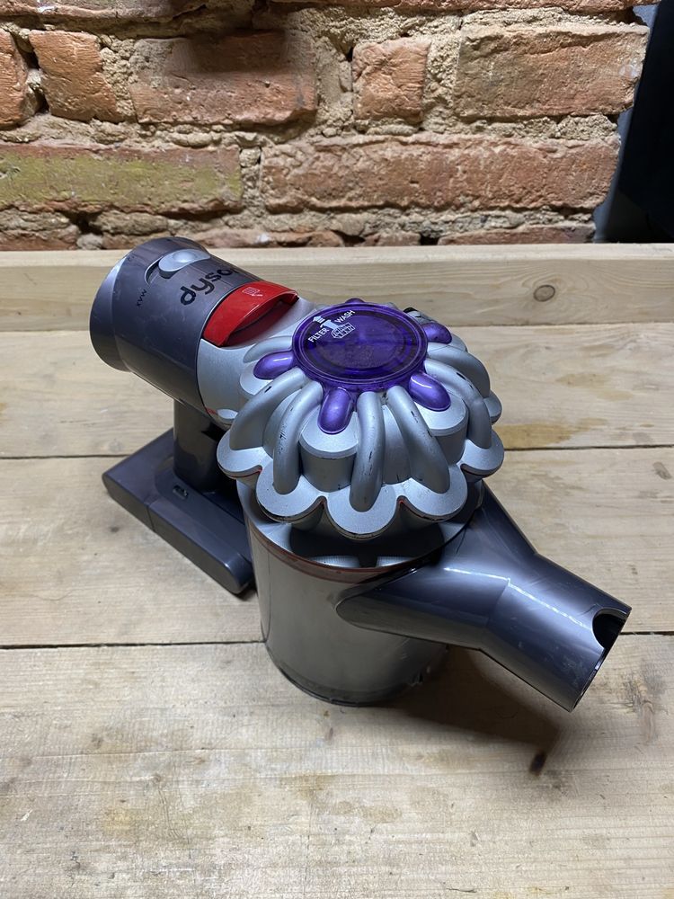 Odkurzacz Dyson v8 sv25 baza korpus sprawny