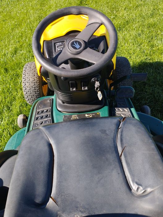 Kosiarka traktorek Yardman 22hp