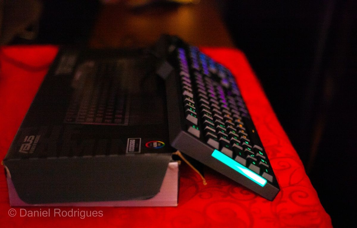 Teclado Asus TUF Gaming K1