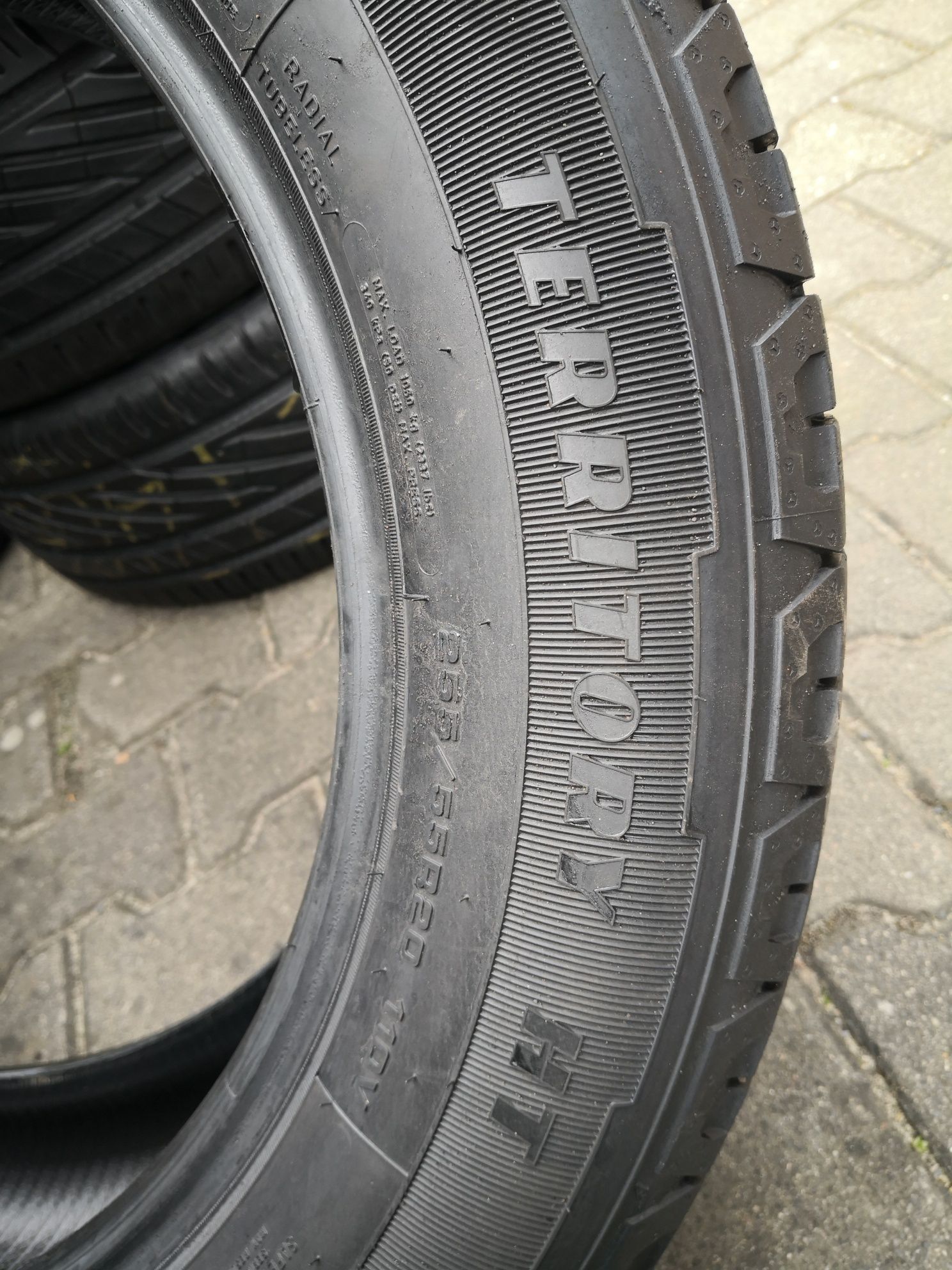 255/55r20 Goodyear 2023r 9mm jak nowe lato