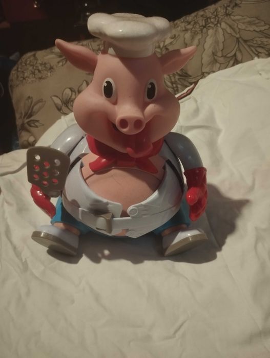 Figurka plastikowa świnia