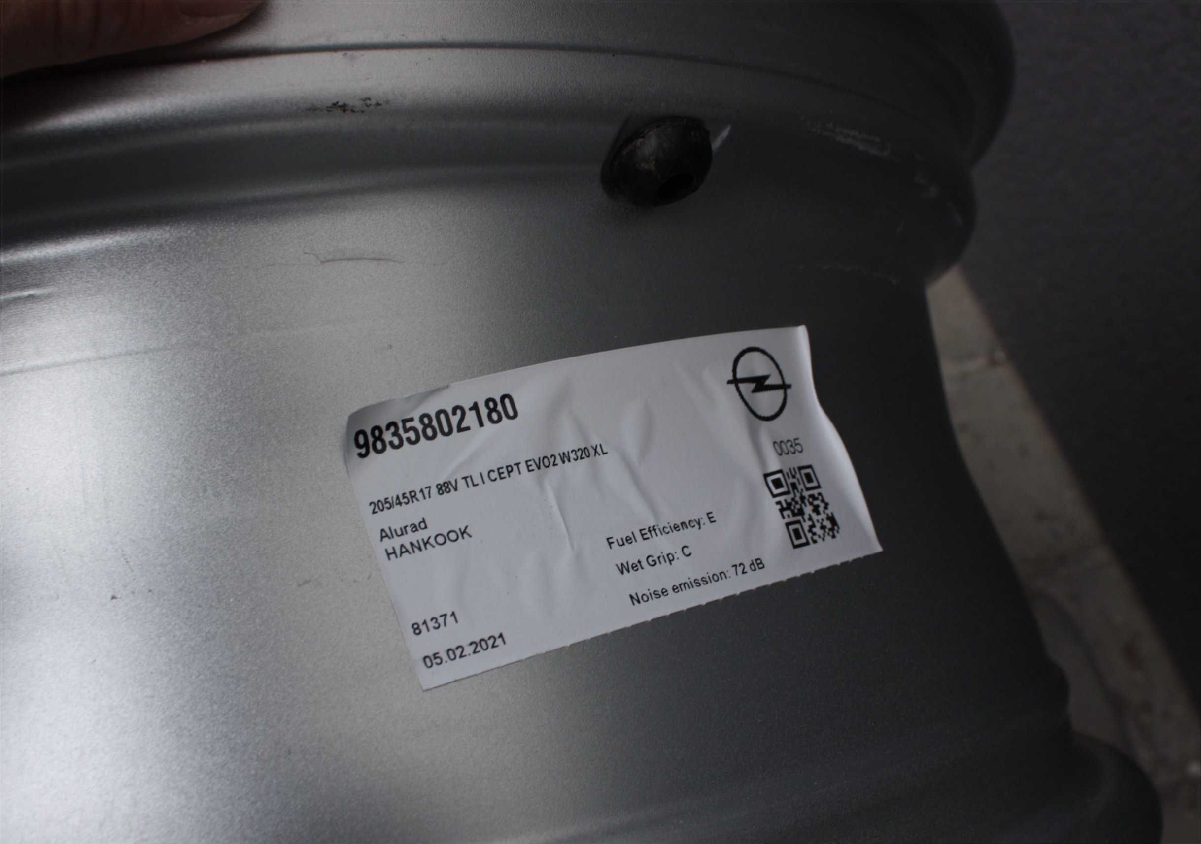 Nowe OEM ORYGINALNE 17 4x108 Opel Crossland Corsa F et38 stellantis