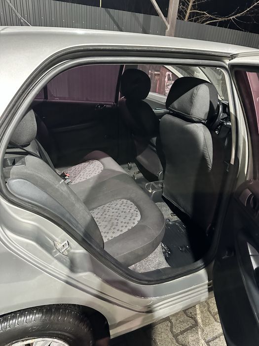 Продам Skoda Fabia mk1 1.2 12V HTP