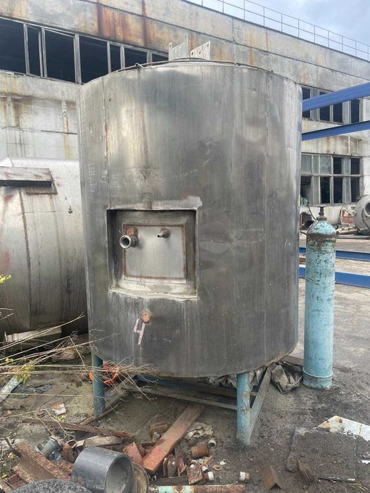 Ємність нержавіюча харчова 2.1 м³ | З утепленням та рубашкою підігріву