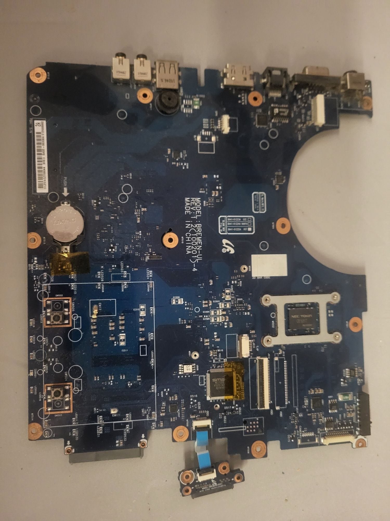 Sprzedam tylną klapę Matrycy do Laptopa Samsung R530