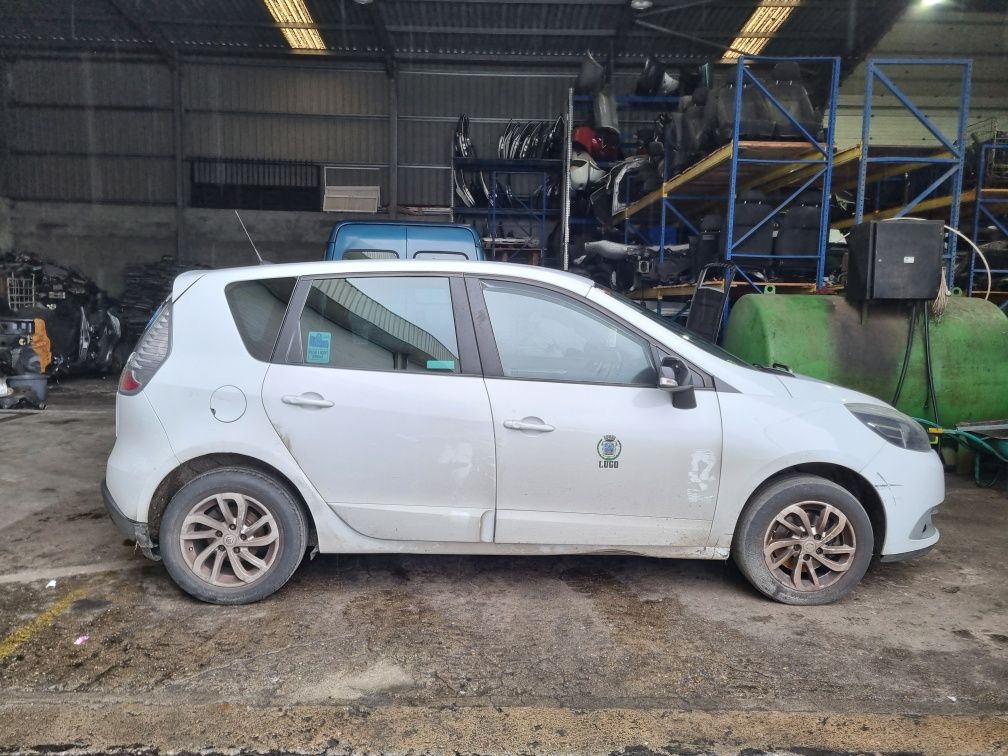 Renault Senic III 1.5 DCi de 2015 para peças