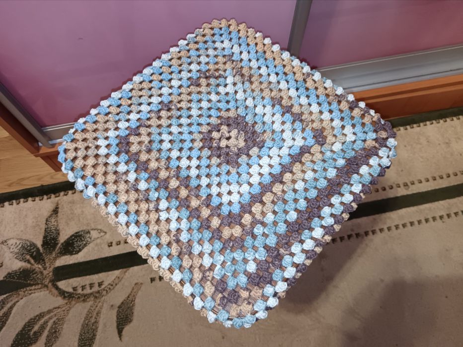 В'язані чохли на табуретку (набір)