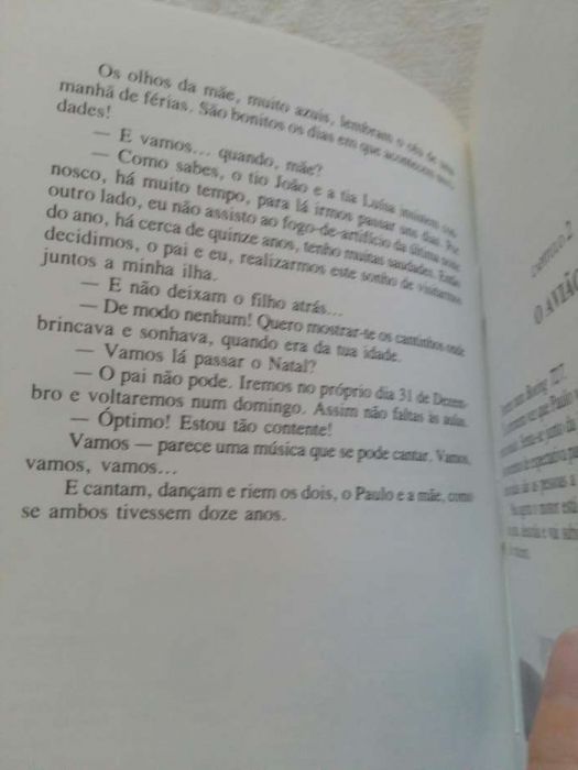 À Descoberta: A Jóia do Imperador de Maria do Carmo Rodrigues