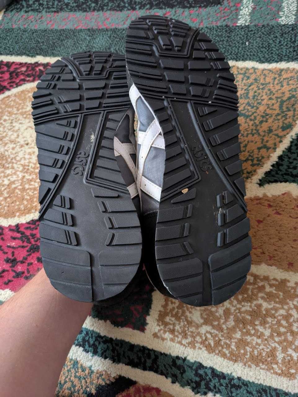 кросівки Asics Oc Runner