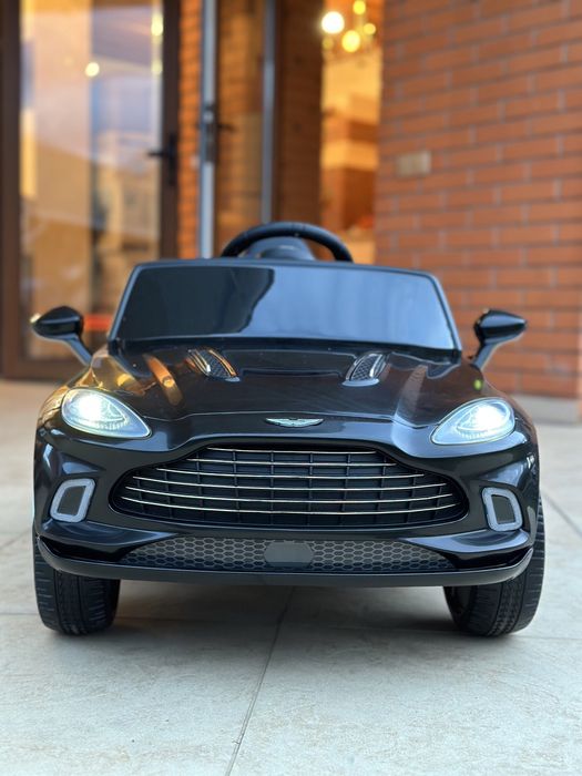 Дитячий електромобіль Детский електромобіль Aston Martin Астон Мартін