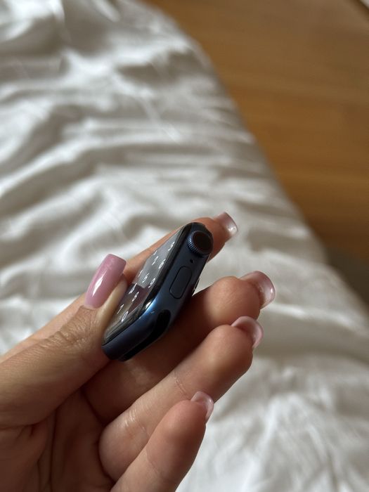 Apple Watch 7 (41mm)