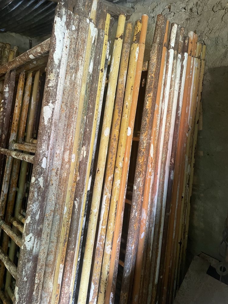 Andaimes de obras completos