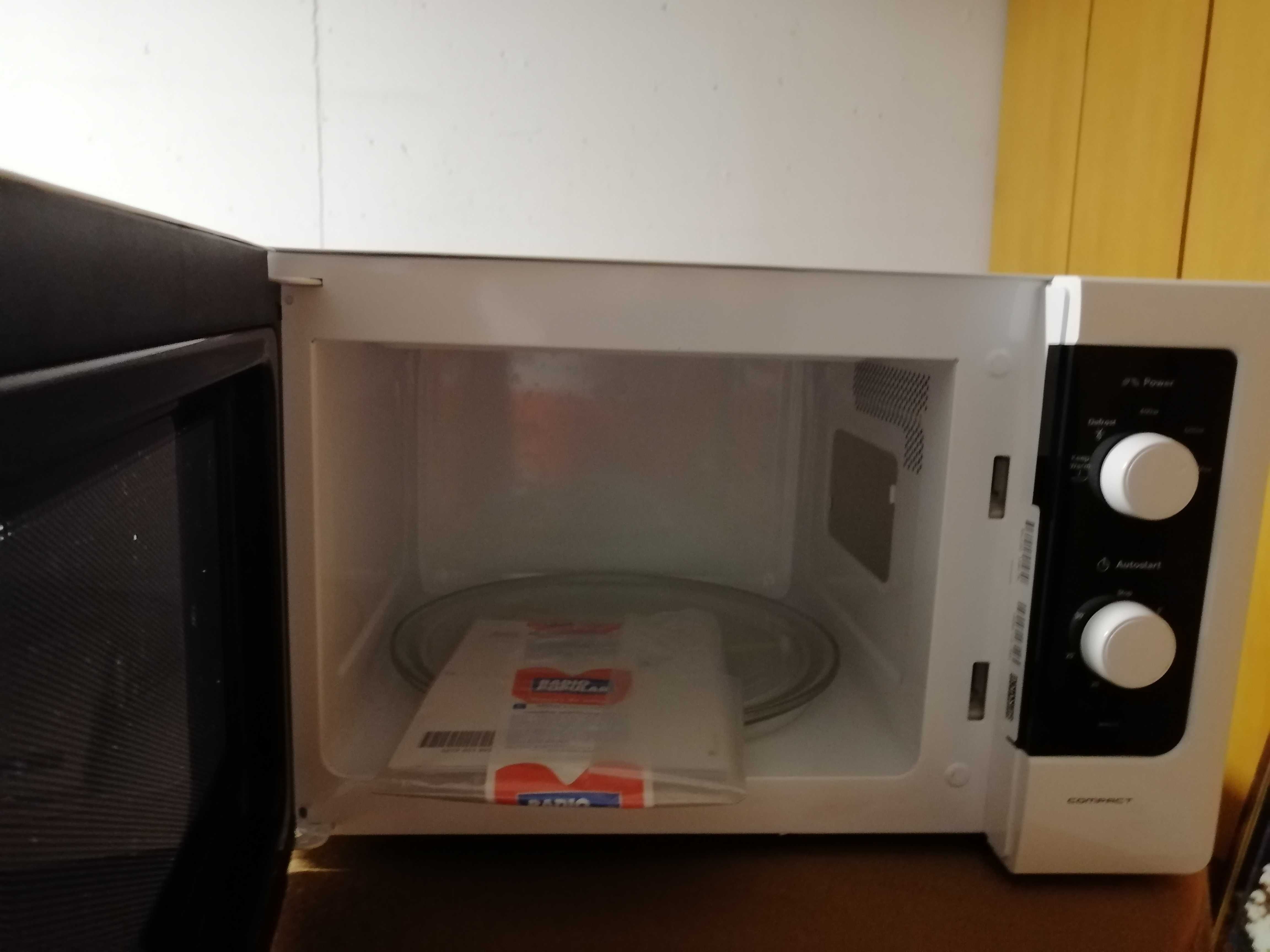 Vendo microondas novo da marca whirlpool