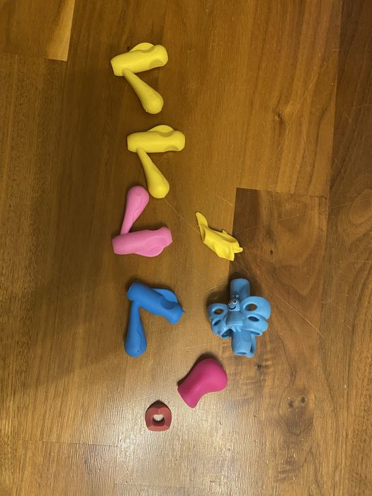 Gumowe nakładki korygujace  do nauki pisania ZESTAW