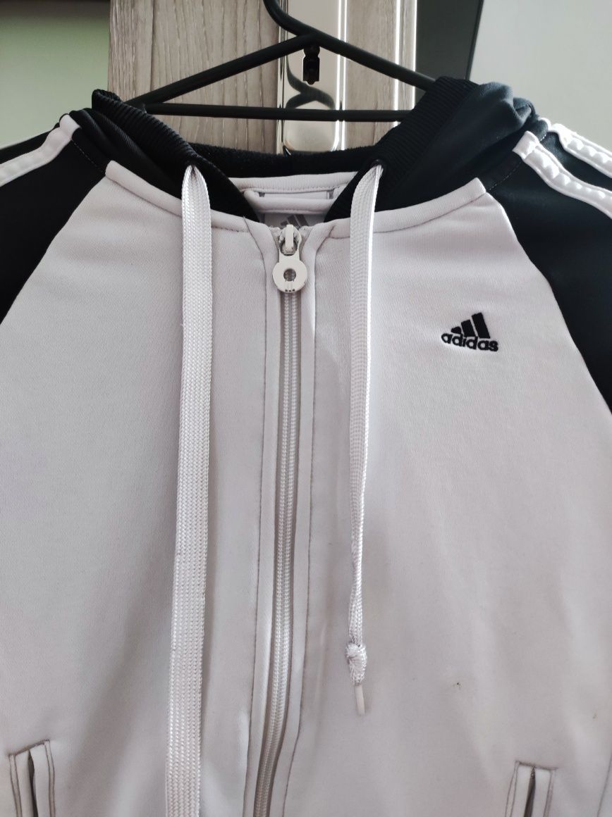 Bluza adidas z kapturem