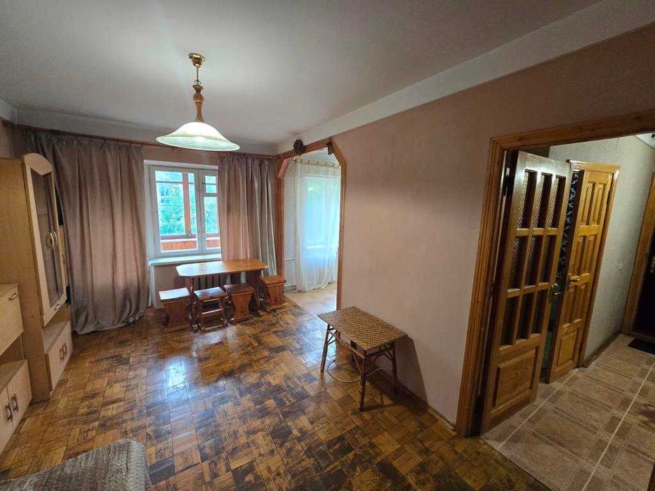 Сапёрное поле Печерский Дворец Украины Лыбидская Бульвар Фантанов