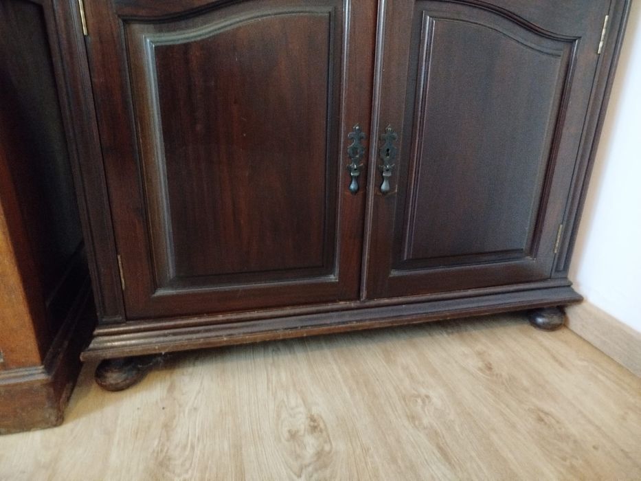 Móvel de sala castanho