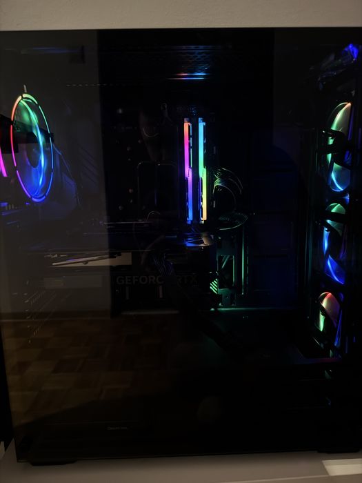 Potężny komputer gamingowy – ASUS RTX 4060 + Ryzen 5 5600X