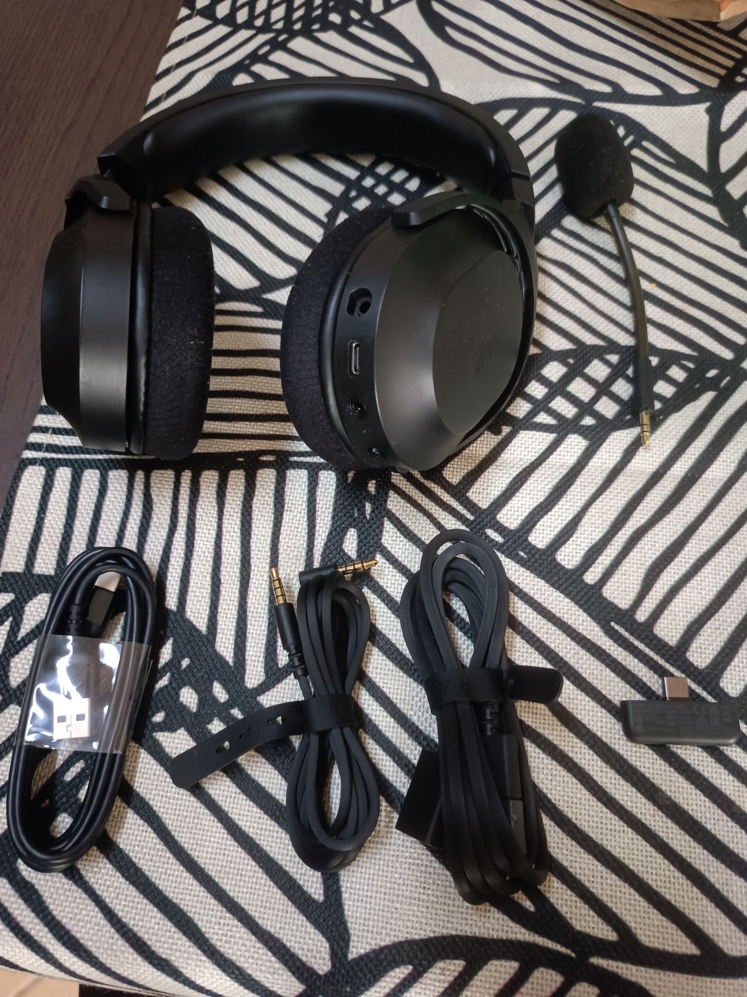 Vendo Razer barracuda