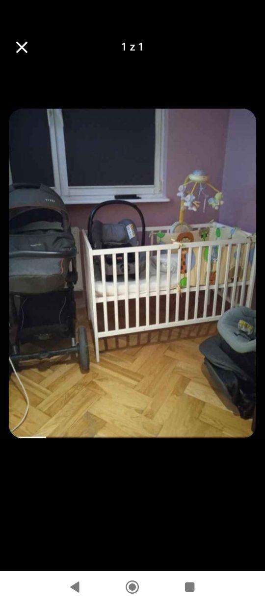 Sprzedam łóżeczko białe