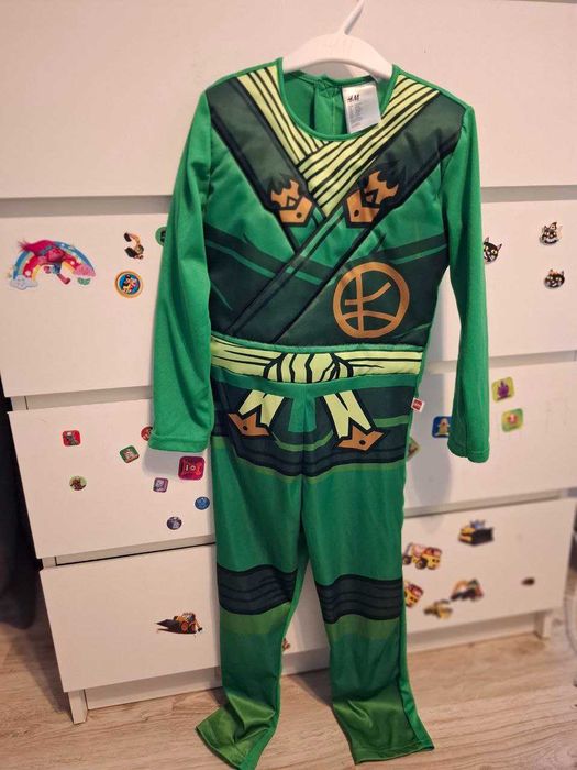 Kostium NINJAGO Lloyd H&M 110/116 – strój ninja z maską