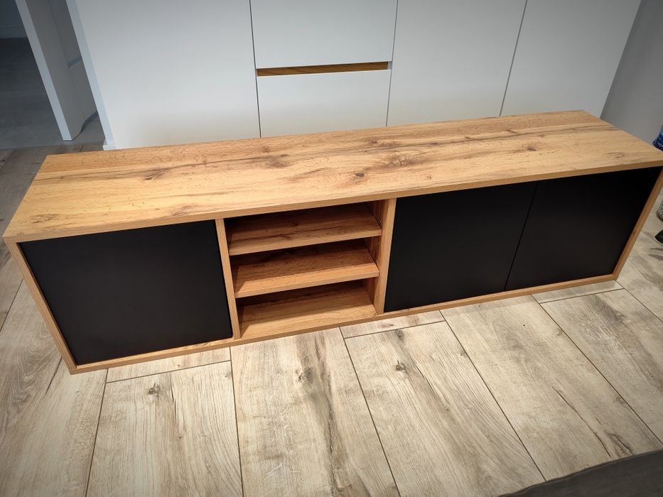 Wisząca szafka RTV komoda wotan czarny MAT 150 cm praktycznie nowa