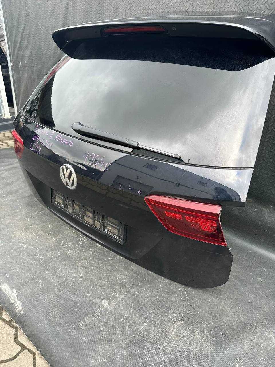 Кришка багажника Tiguan 2 Allspace 2018-2021 LC9X OE VAG 5NN 490/25
