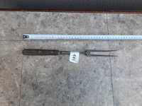 116 Stare narzędzie duży widelec do dziczyzny 32cm