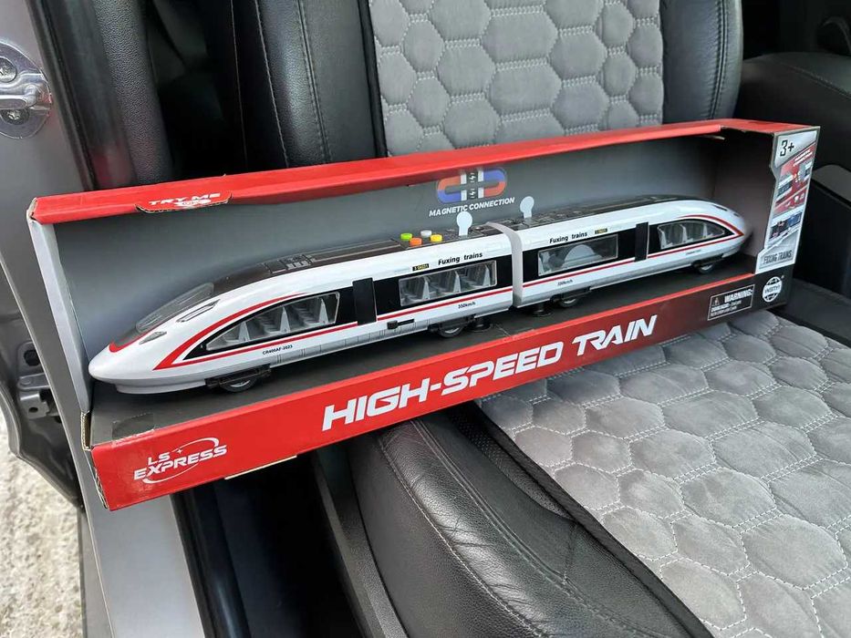 Дитячий потяг поїзд функціональний WY 970 A довжина 58 см, звук світло