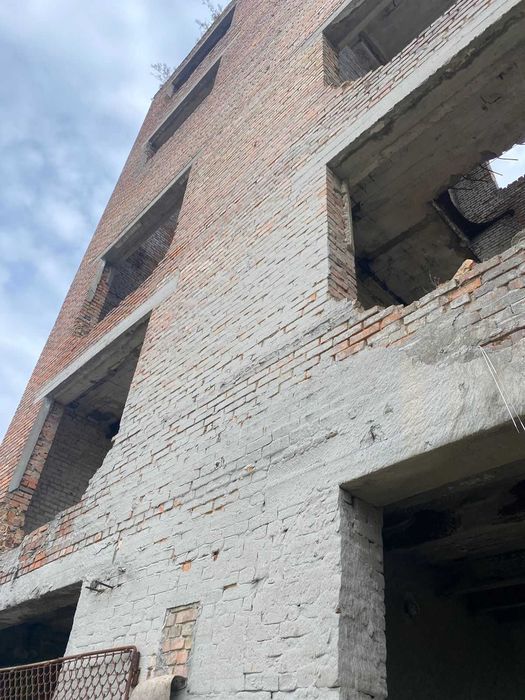 Незавершене будівництво, нежитлове приміщення - м. Нововолинськ