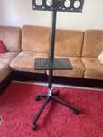 Suporte tv com rodas