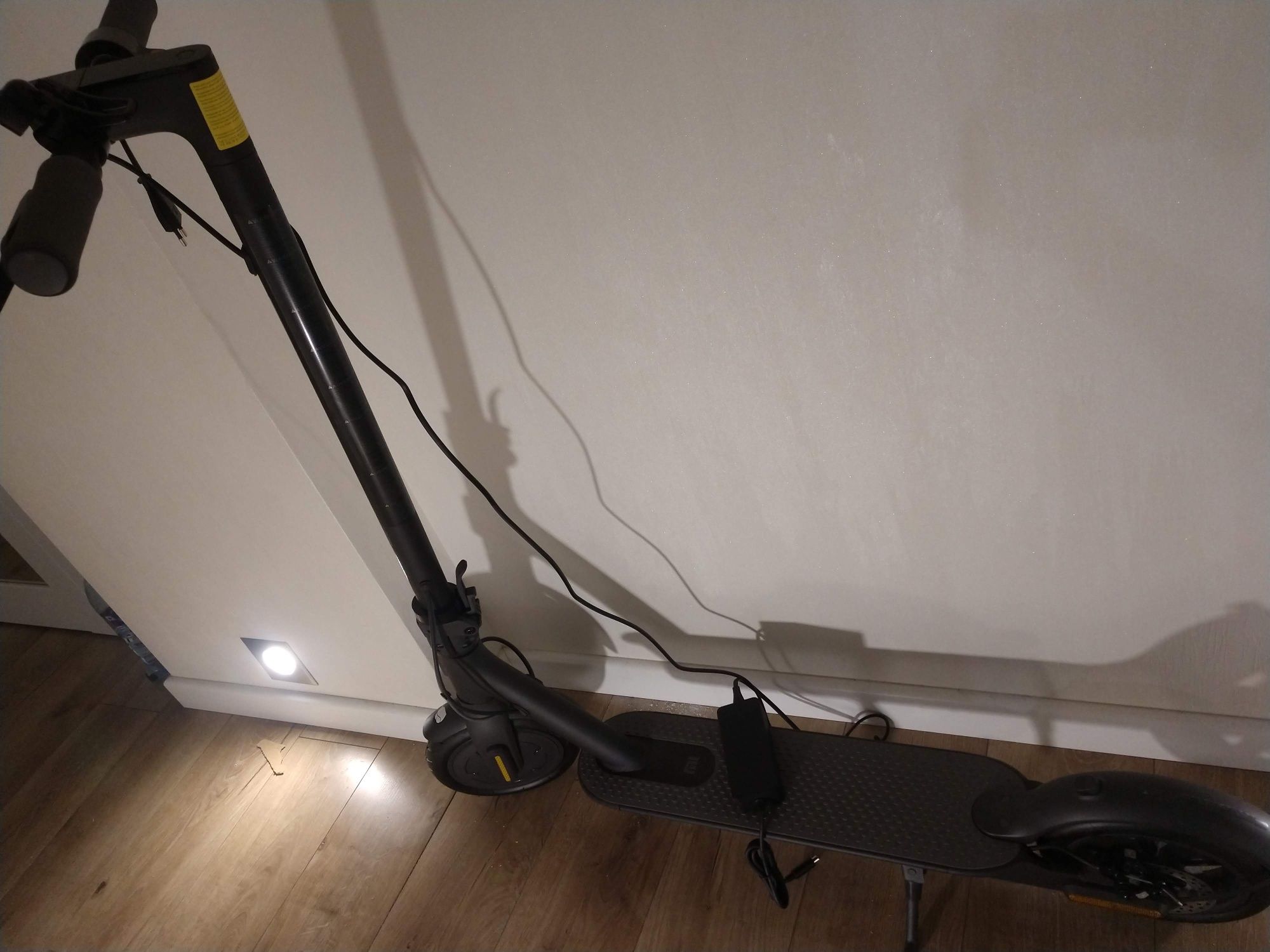 Самокат xiaomi mi electric