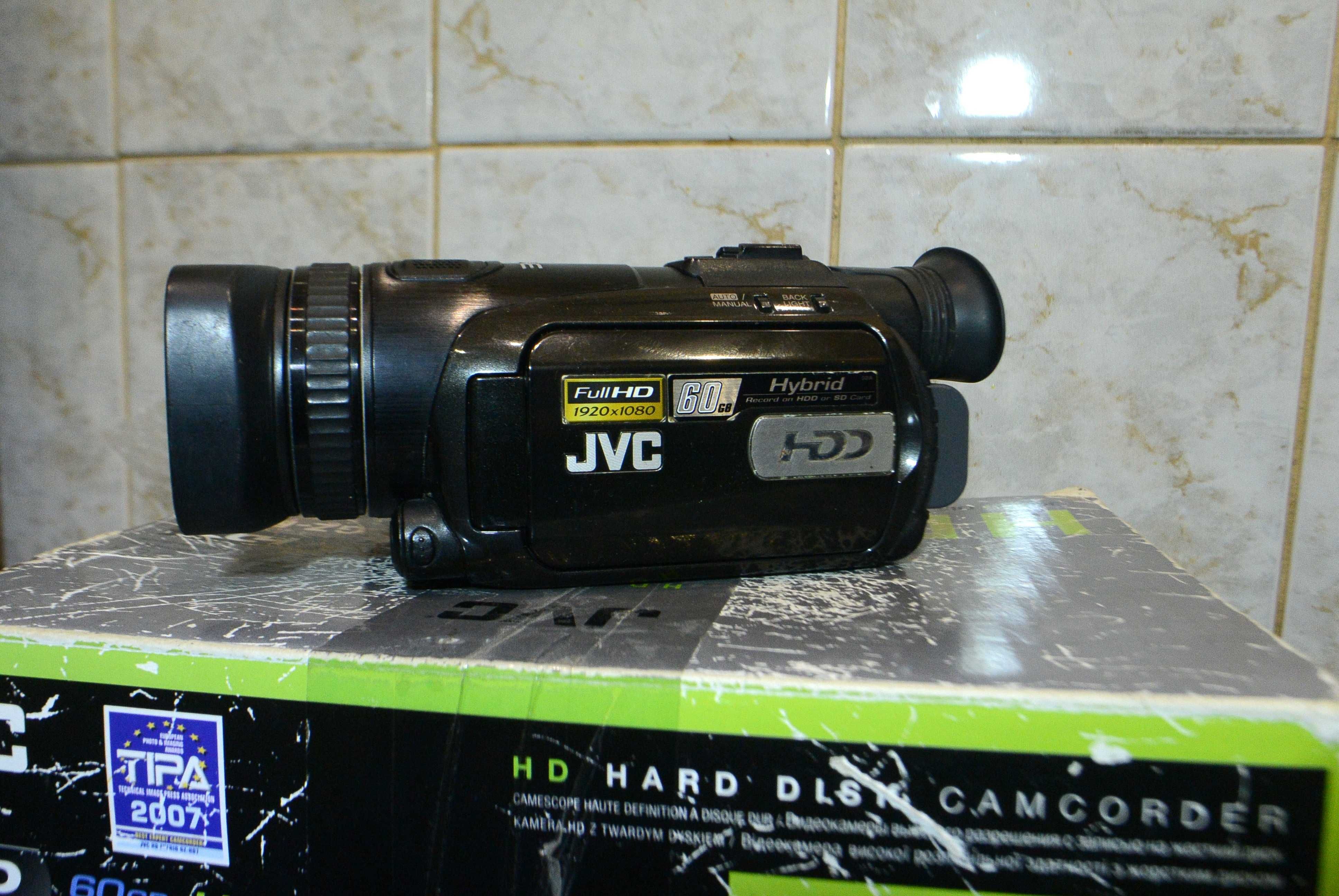 Цифрова відеокамера  JVC EVERIO GZ-HD7