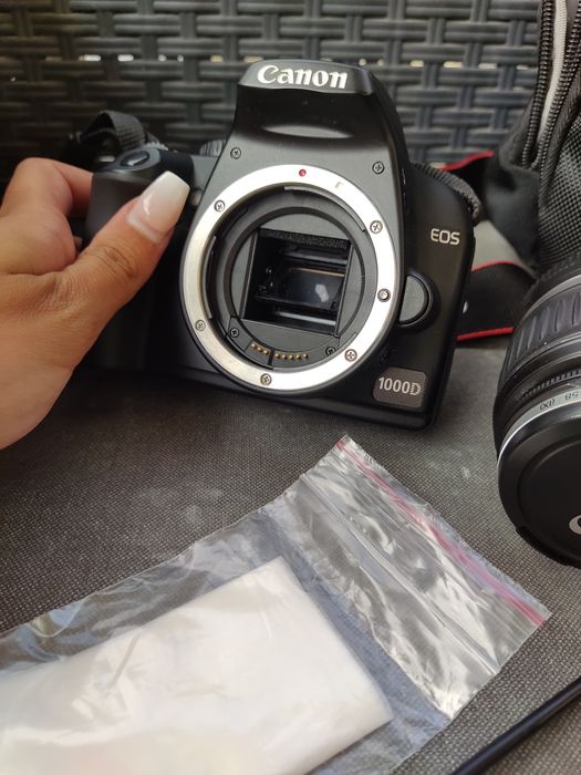 Canon 1000D - só corpo c/ bolsa