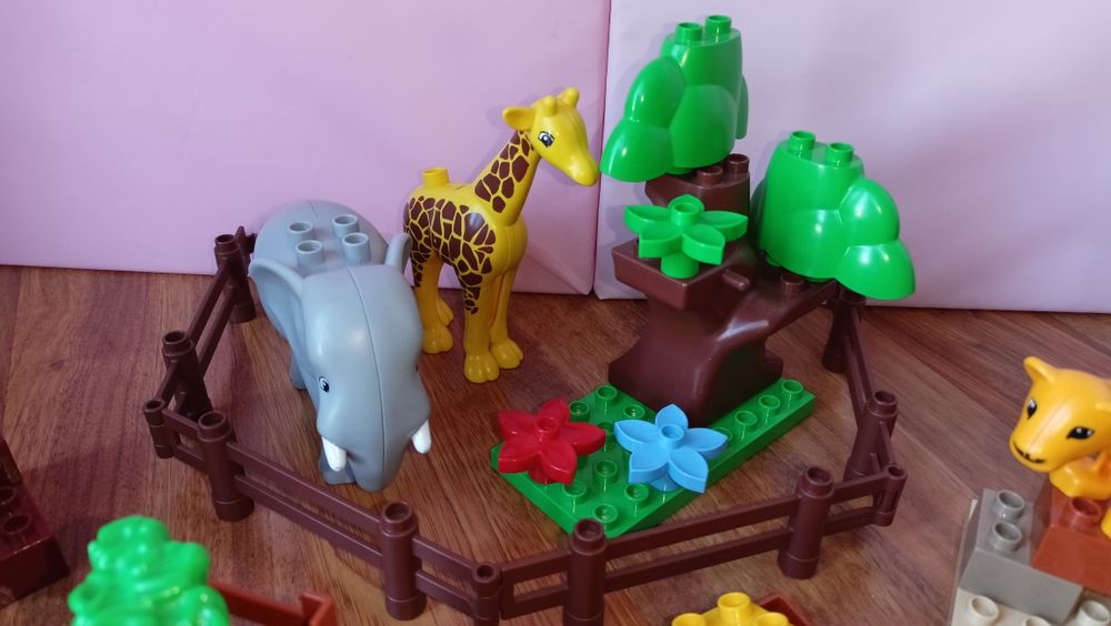 LEGO Duplo 5634 Karmienie w ZOO 2009