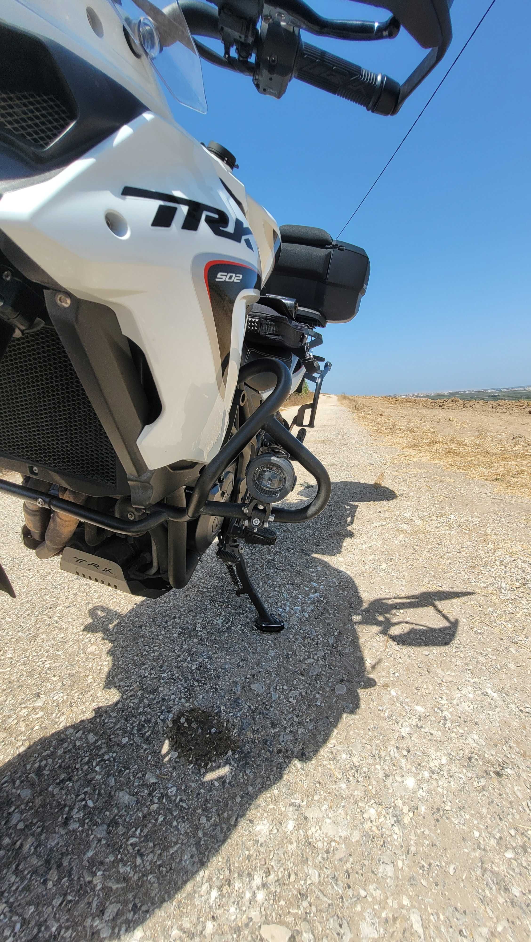 Benelli TRK 502 | Revisões na marca | Extras + Mala SHAD
