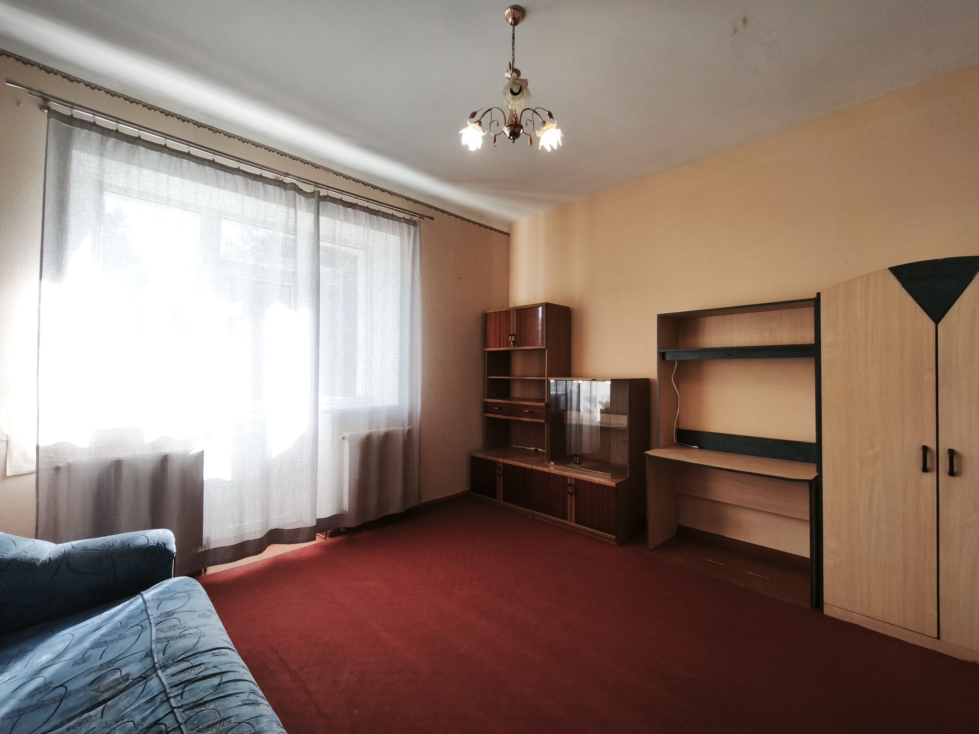 Трикімнатна квартира в центрі з інд. опаленням