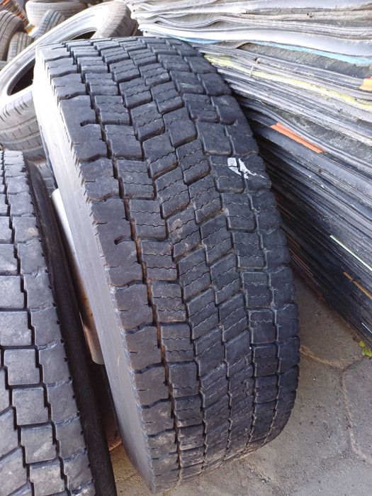 Opony naped 315/70R22.5 12-15mm 4szt