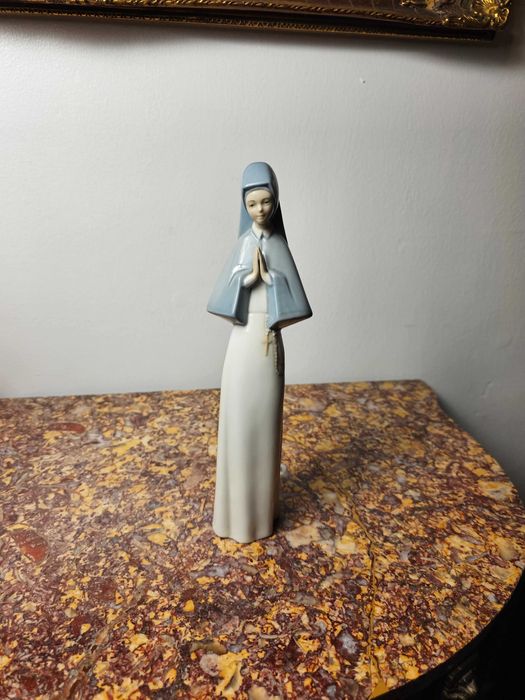 Duża Hiszpańska figurka porcelana "Zakonnica"  ok. 26 cm piękna