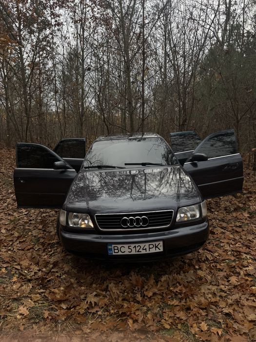 Продам Ауді А6 Ц4 власне авто
