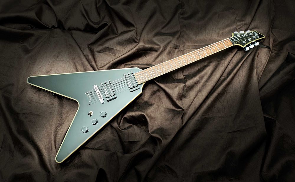 Schecter V-1 Special Edition - Unikat Flying V