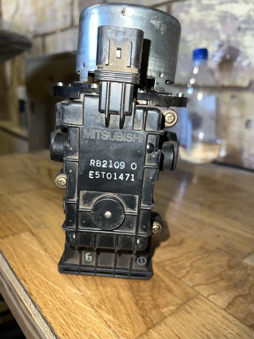 Расходомер на Mitsubishi Galant