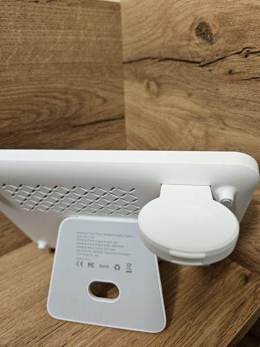 SwanScout 710S - Бездротовий зарядний пристрій для двох телефонів