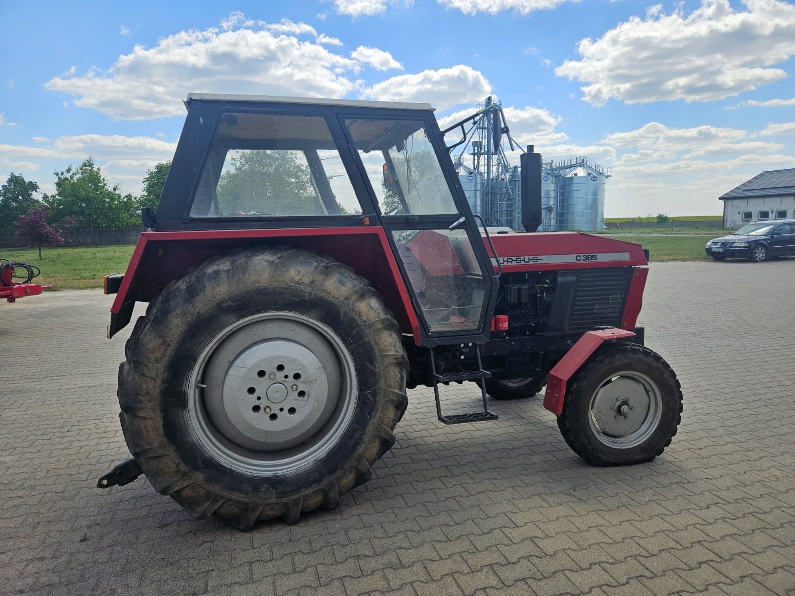 Sprzedam ursusa c 385