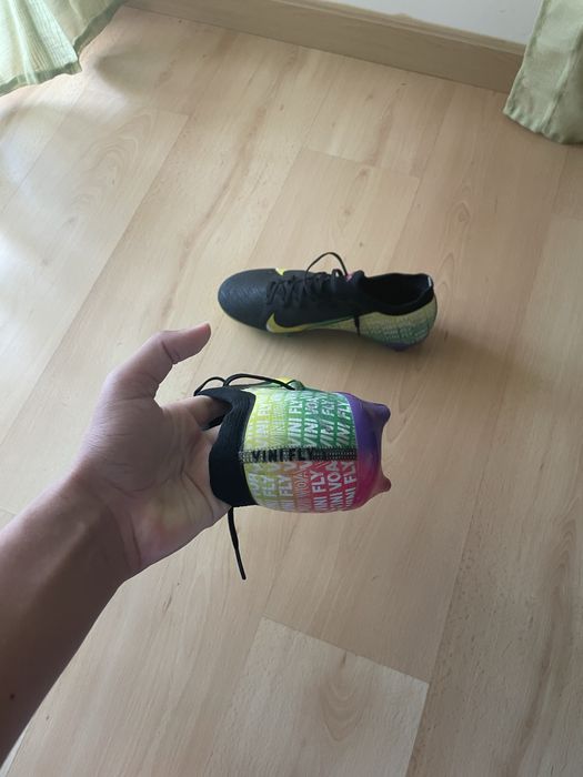 Chuteiras Nike, VINI FLY
